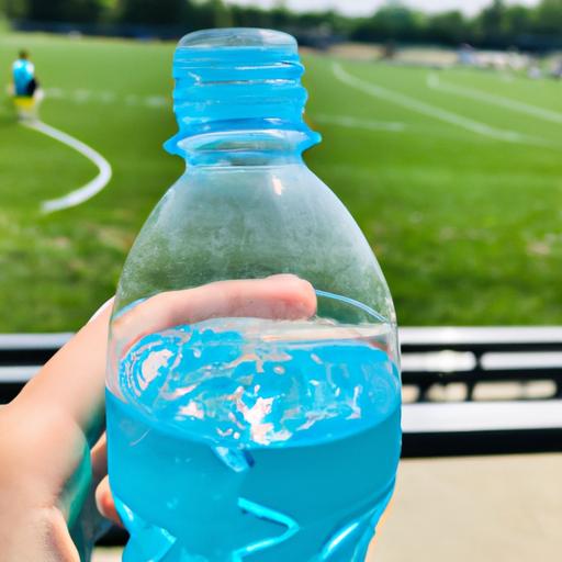 Uma bebida refrescante para mantê-lo hidratado enquanto assiste a um jogo de futebol.